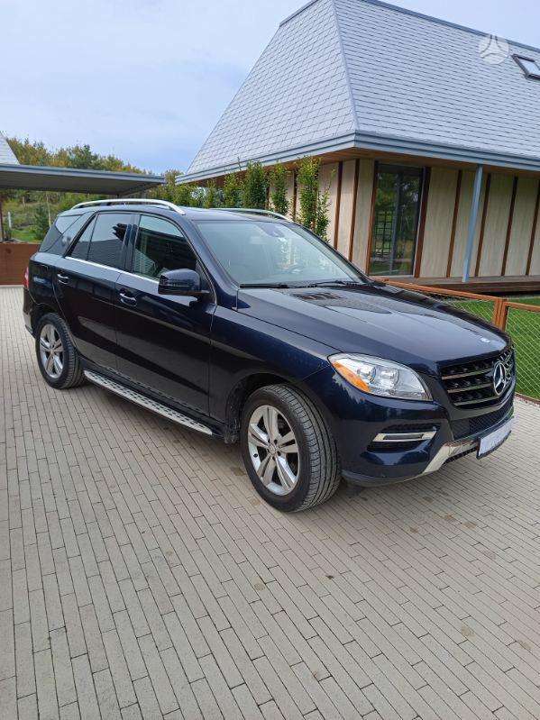 Mercedes-Benz ML350