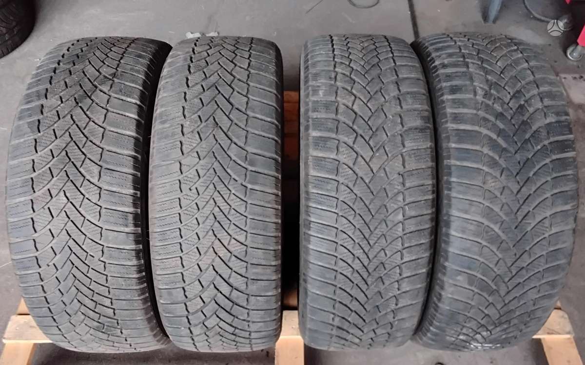 Bridgestone, зимние 235/55 R19