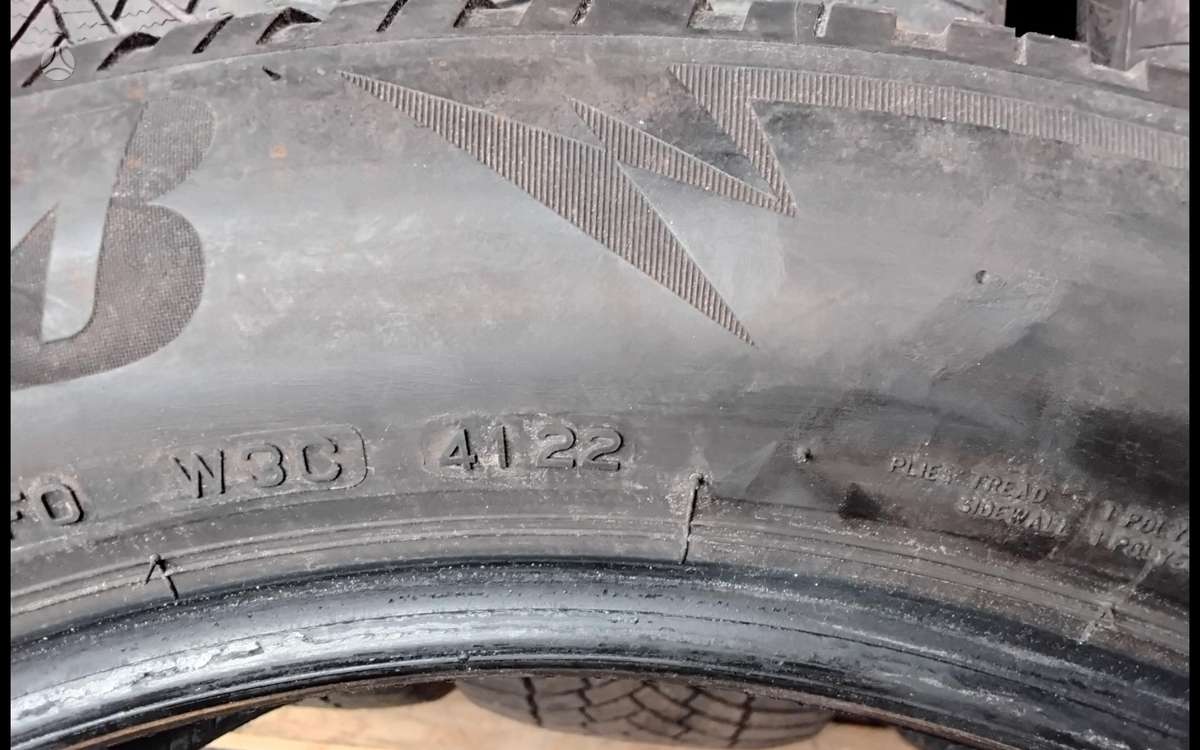 Bridgestone, winter 235/55 R19