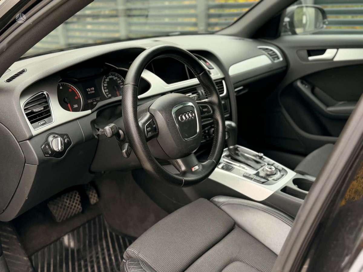 Audi A4, 2.0 l., Универсал