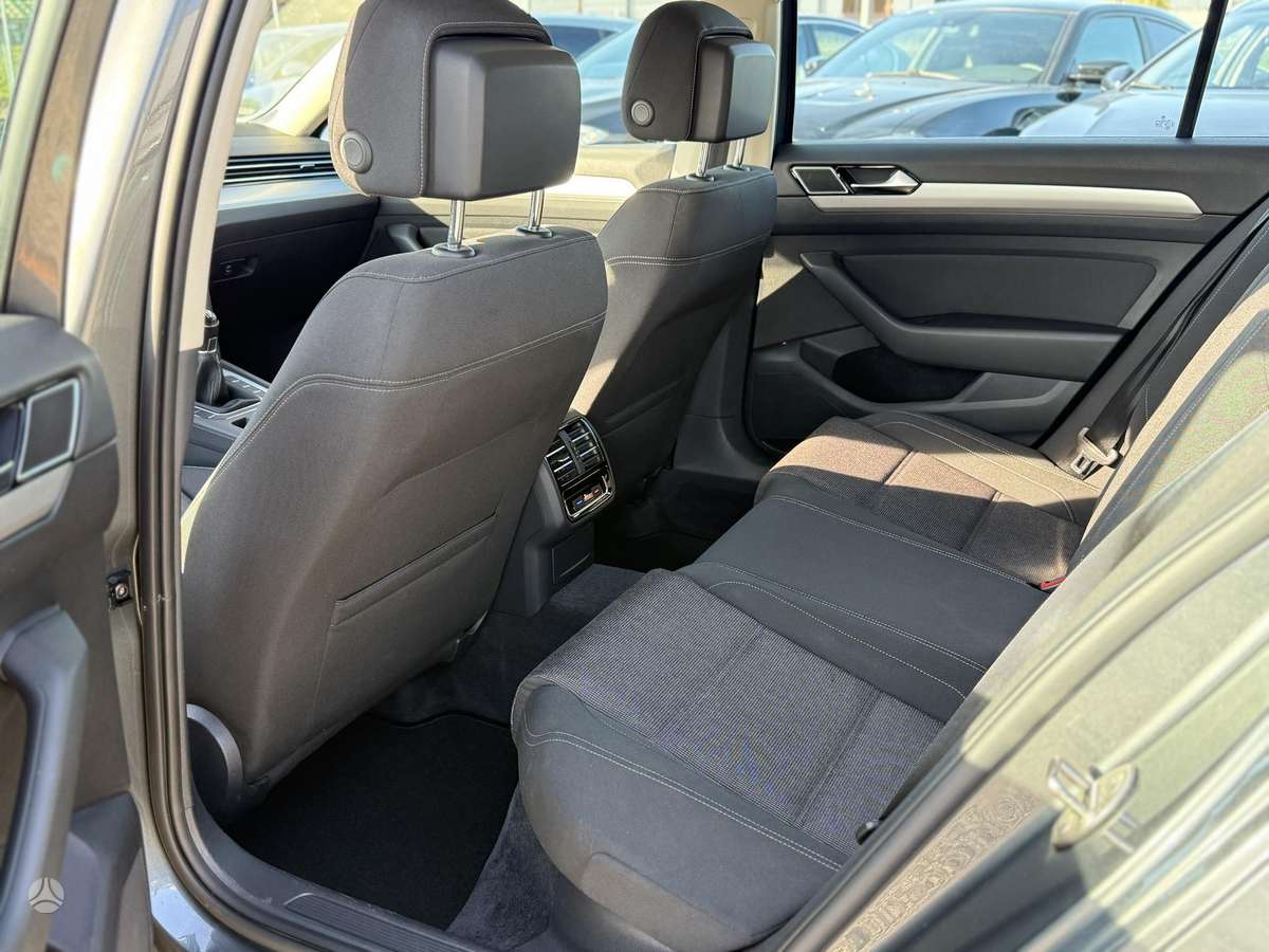 Volkswagen Passat 2015 — photo 7