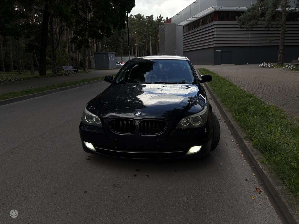 BMW 525