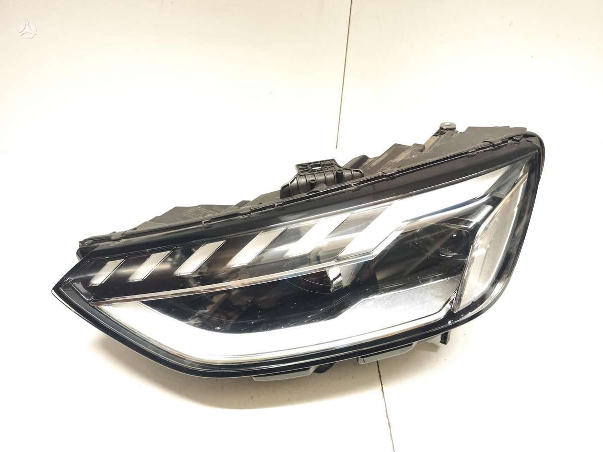 Audi A4, 8w0941033d