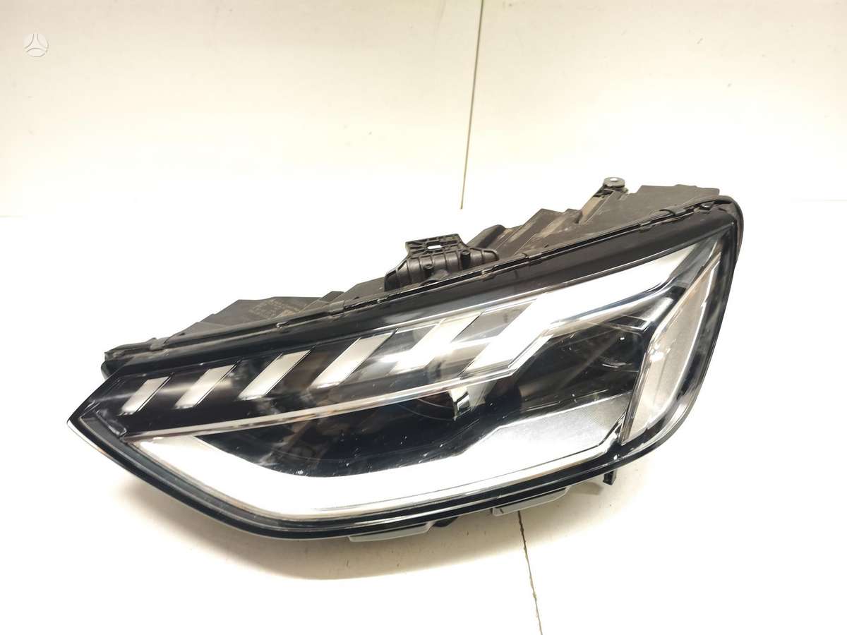 Audi A4, 8w0941033d