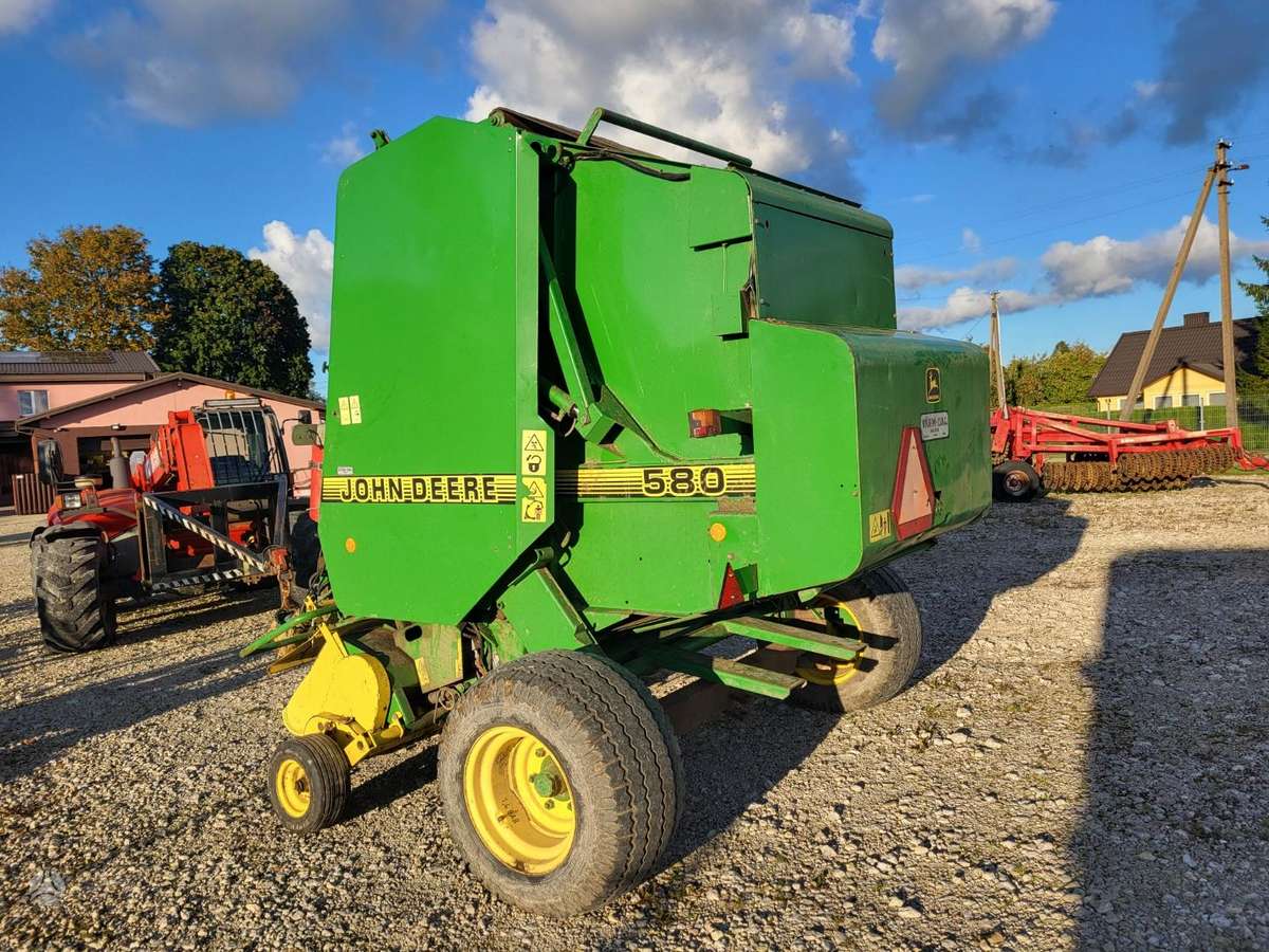 John Deere 580, presai
