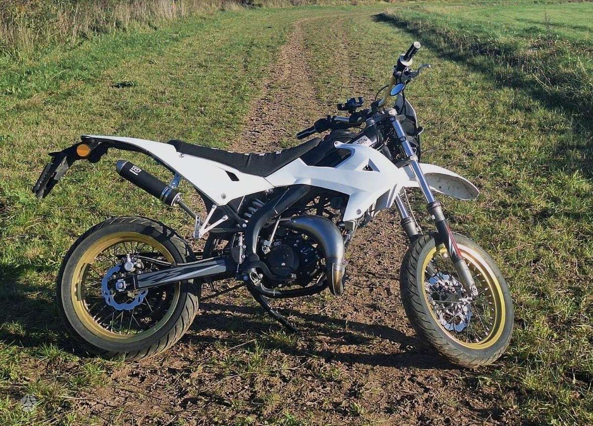 Rieju MRT 50 50cc, supermoto / супермото