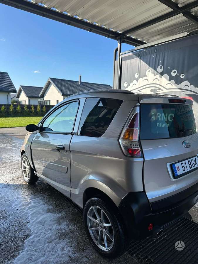 Microcar Mgo, 0.4 l., Минивэн