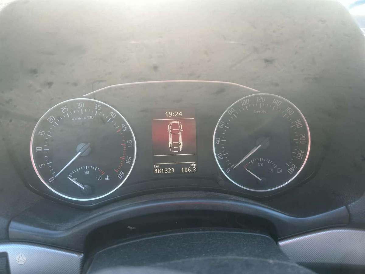 Skoda Octavia 2009 — photo 6