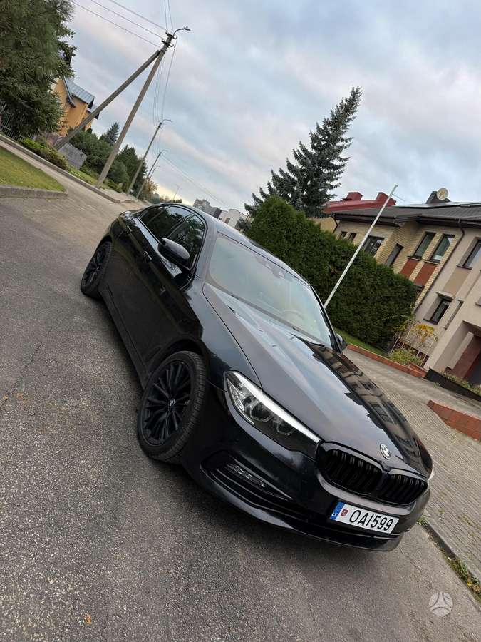 BMW 520