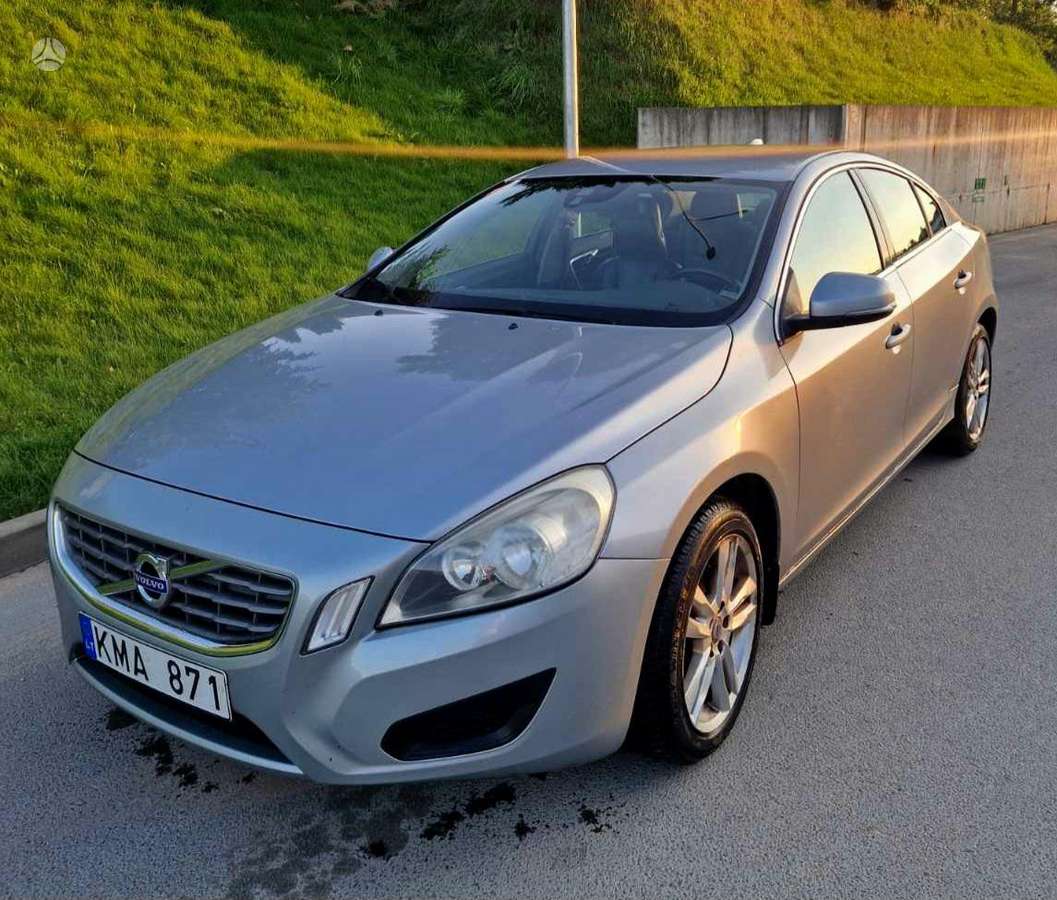 Volvo S60