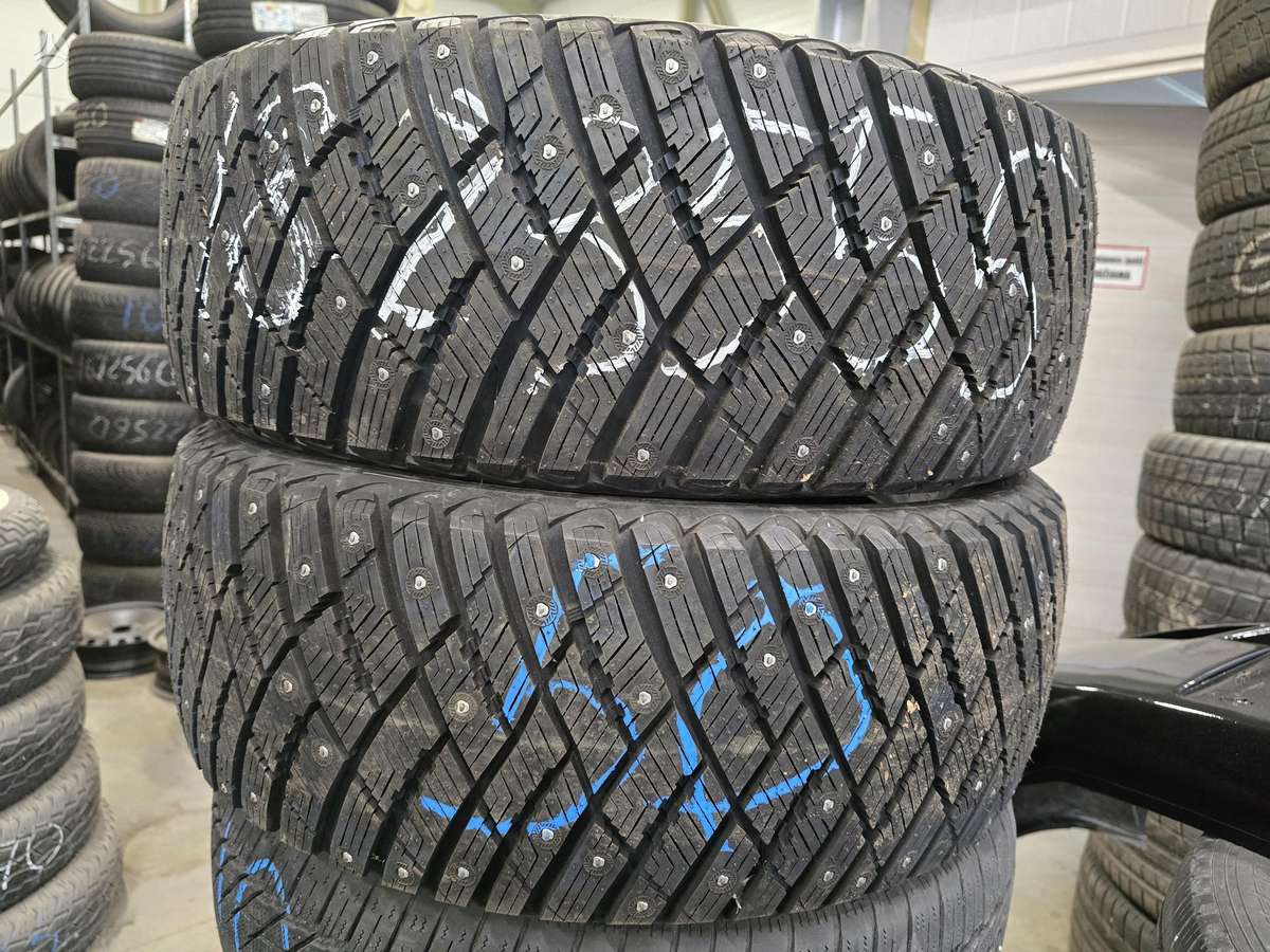 Goodyear, зимние 235/55 R18
