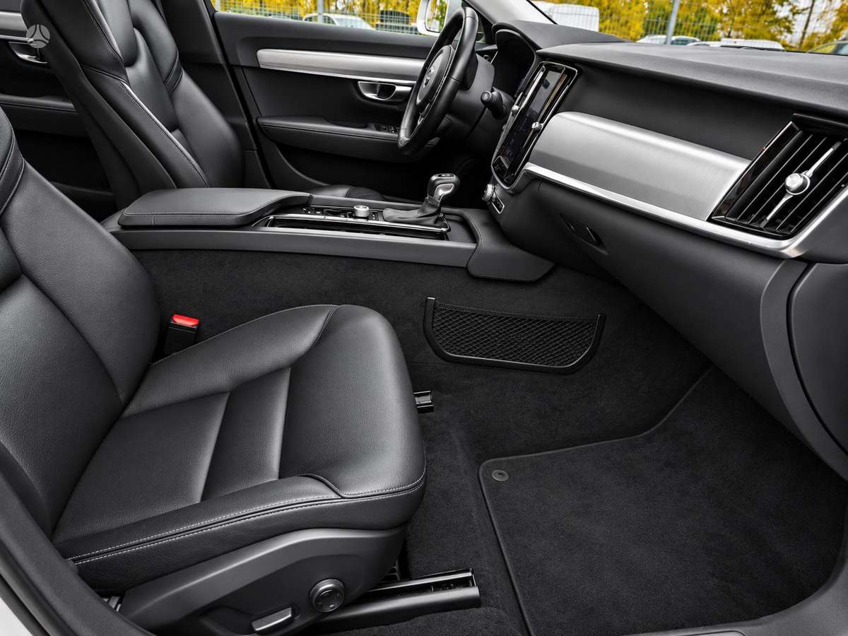 Volvo V90, 2.0 l., Универсал
