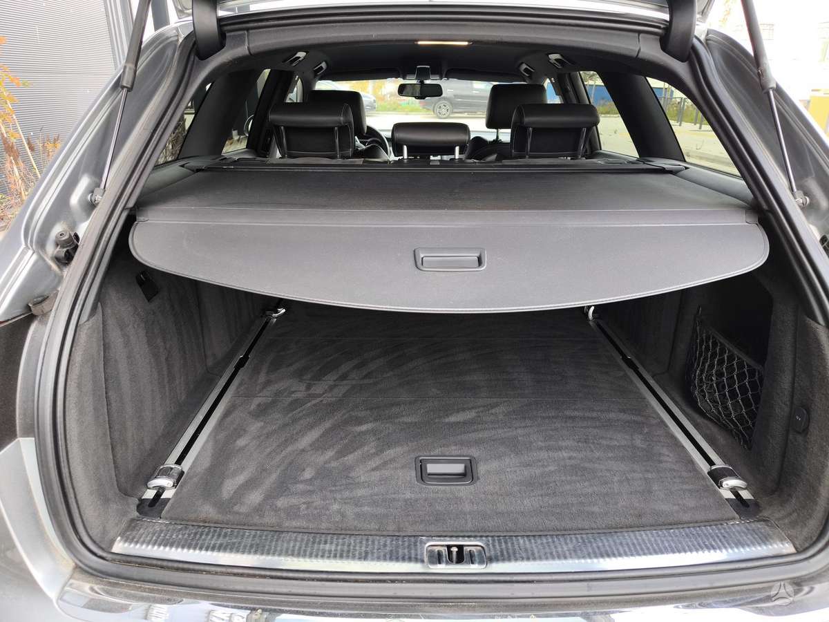 Audi A6, 3.0 l., universalas