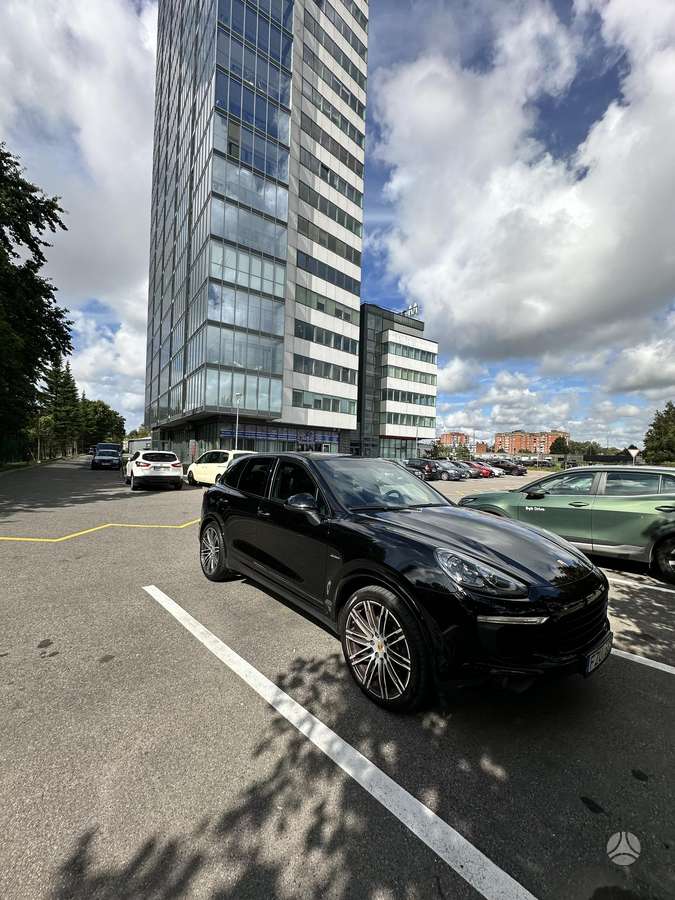 Porsche Cayenne
