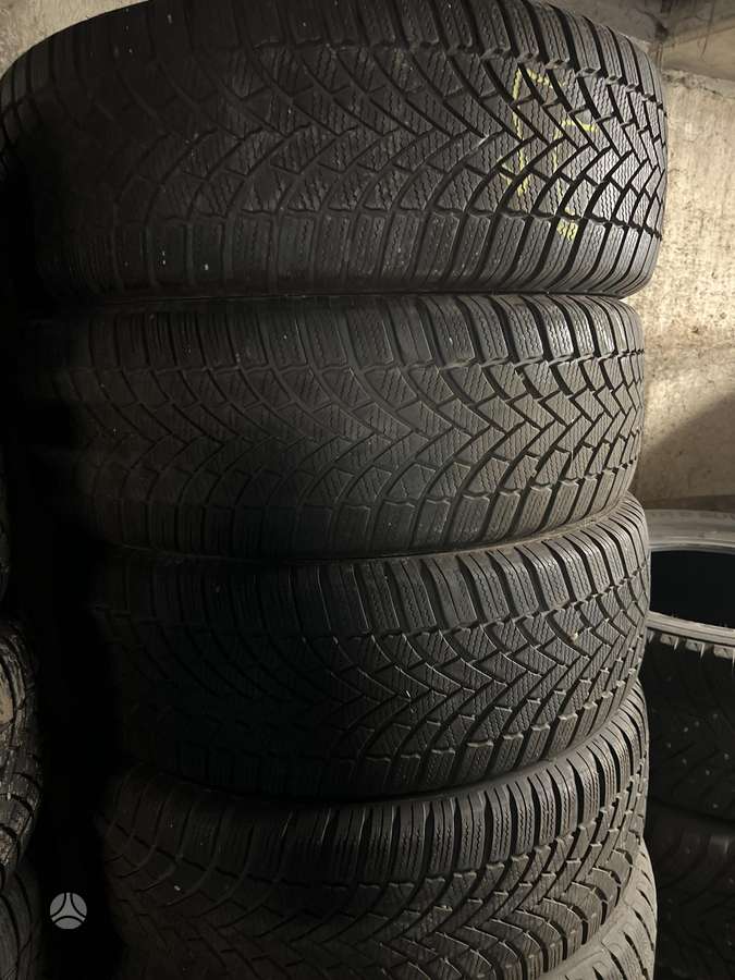 Bridgestone BLIZZAK LM005, зимние 225/60 R18