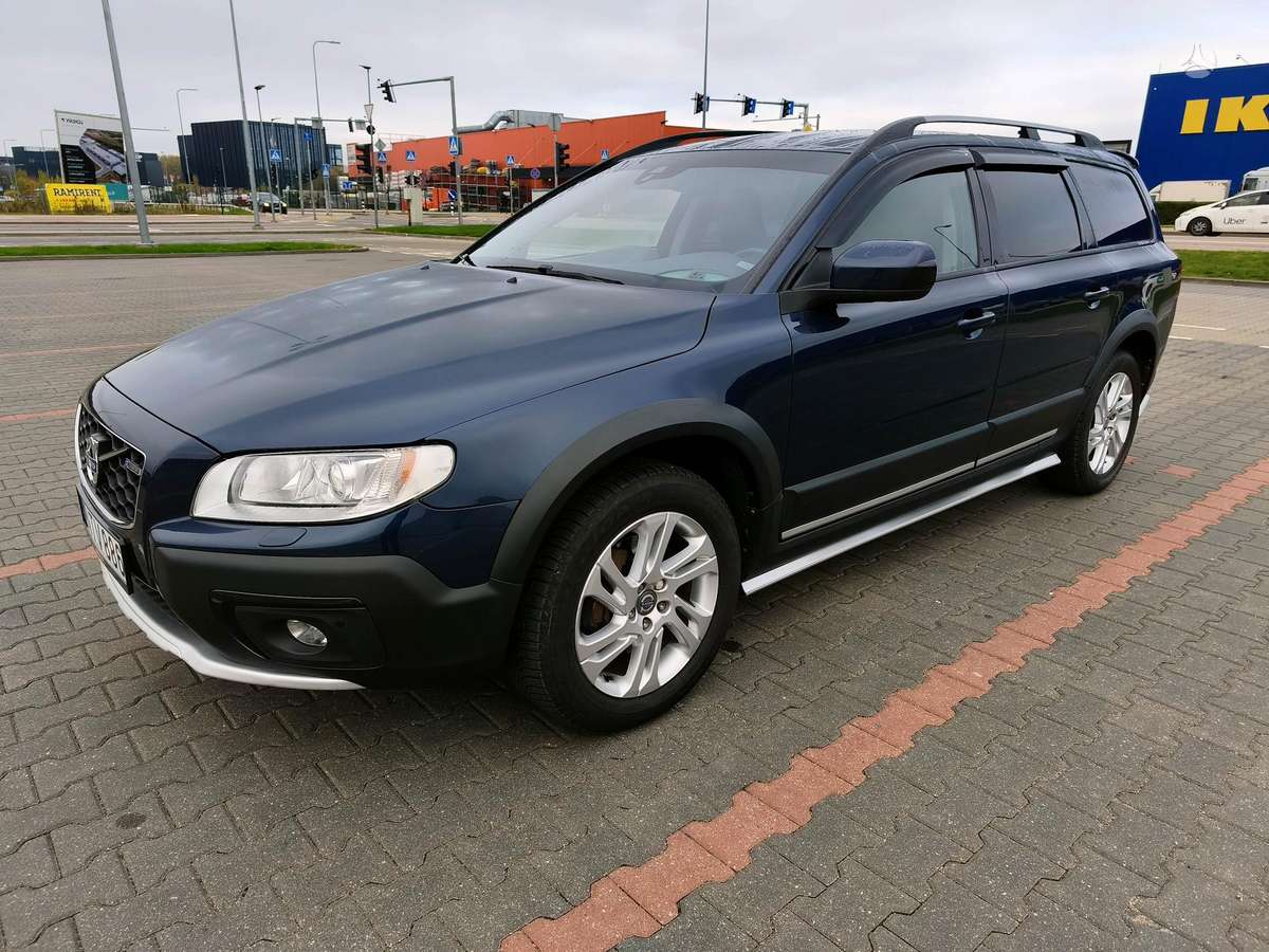 Volvo XC70