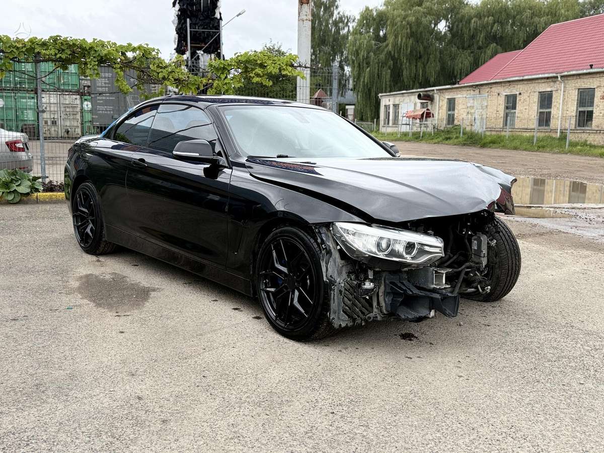 BMW 428