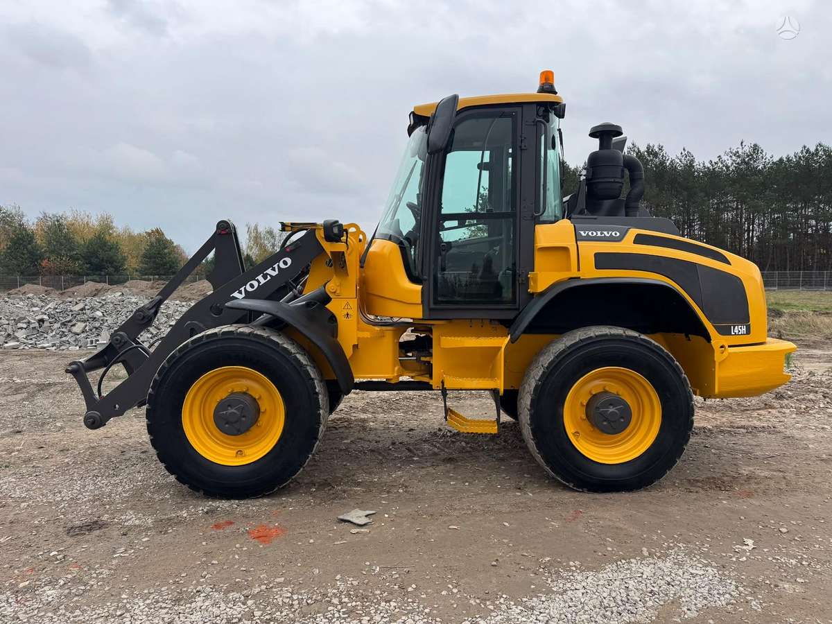 Volvo L45H, frontal loader