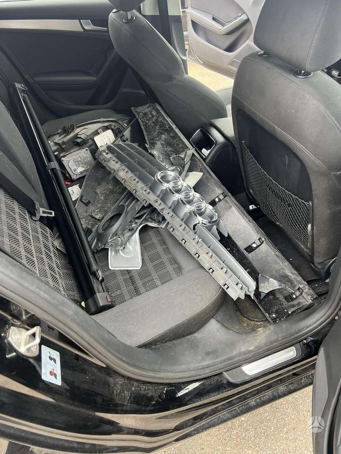 Audi A4, 2.7 l., universalas