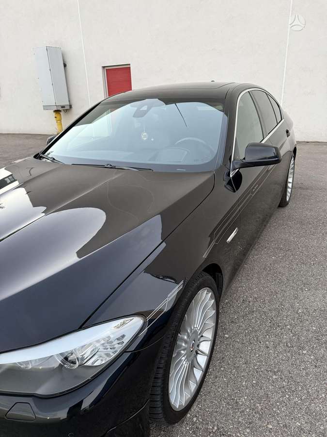BMW 535, 3.0 l., Седан