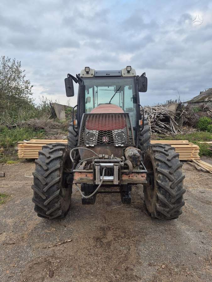 HATTAT A110, traktoriai