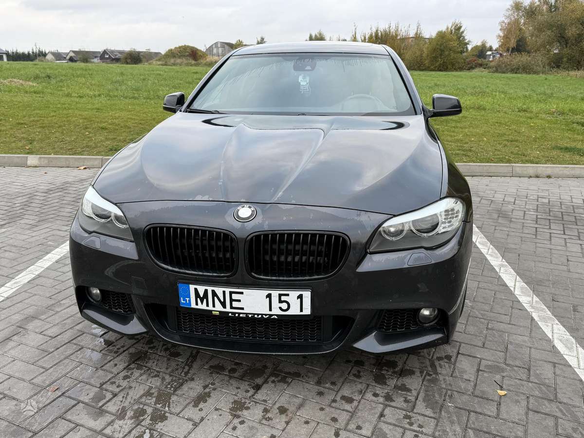 BMW 525