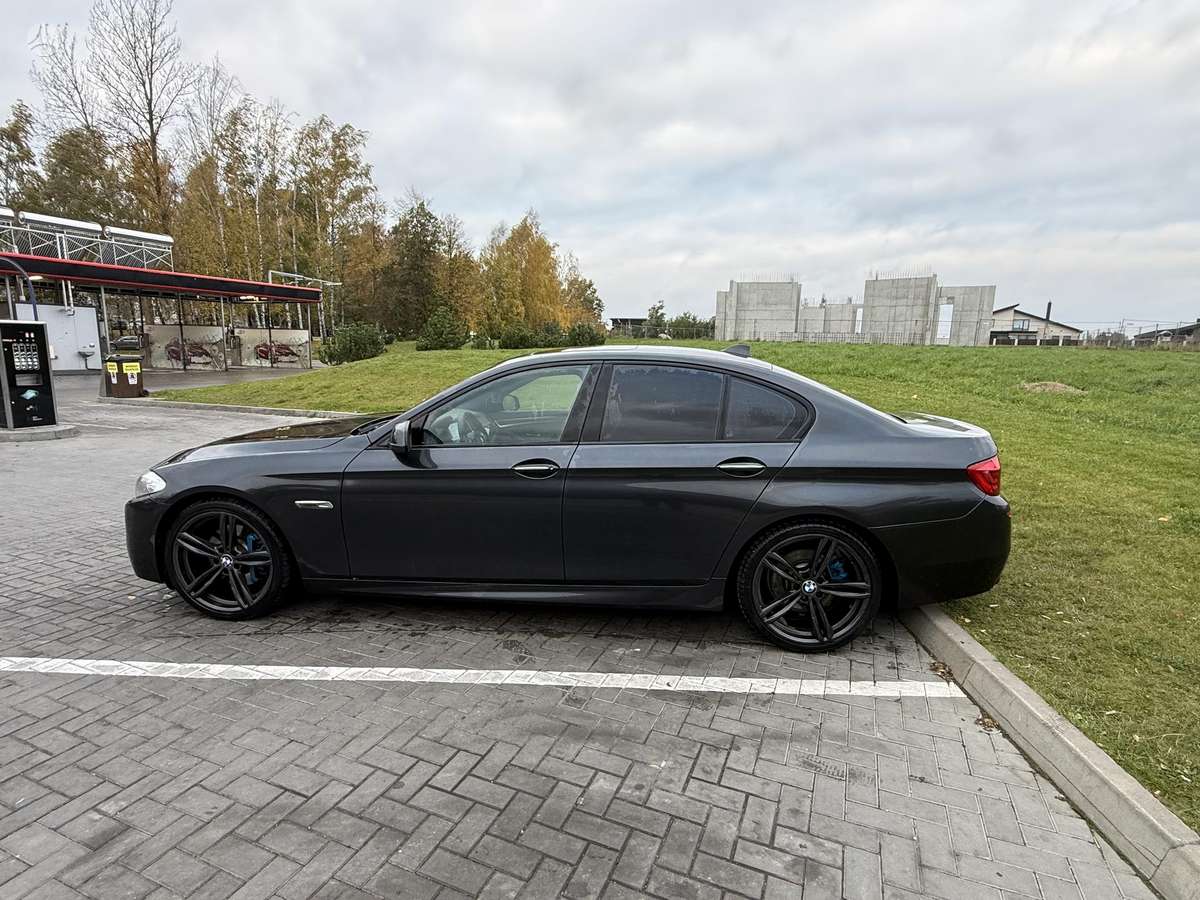 BMW 525, 3.0 l., Седан