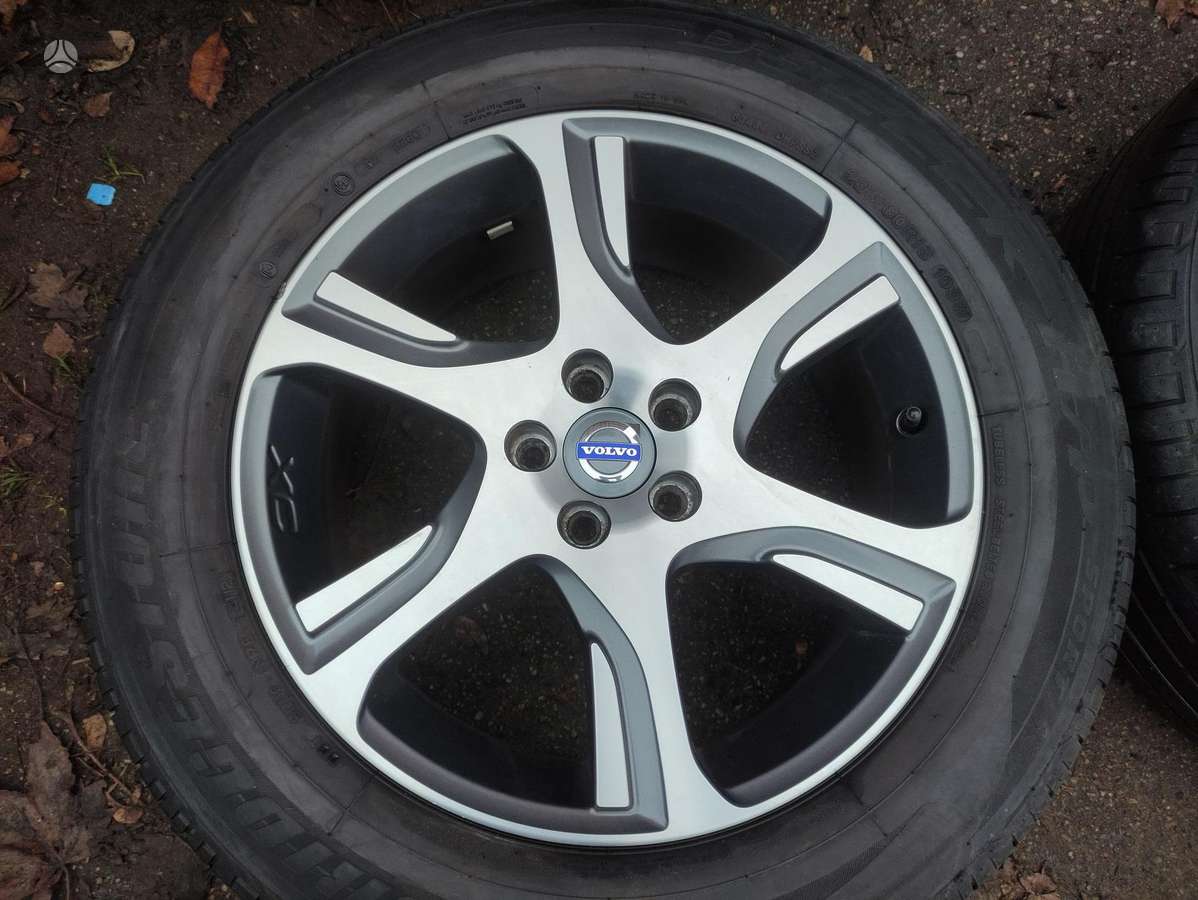 Volvo, lengvojo lydinio, R18