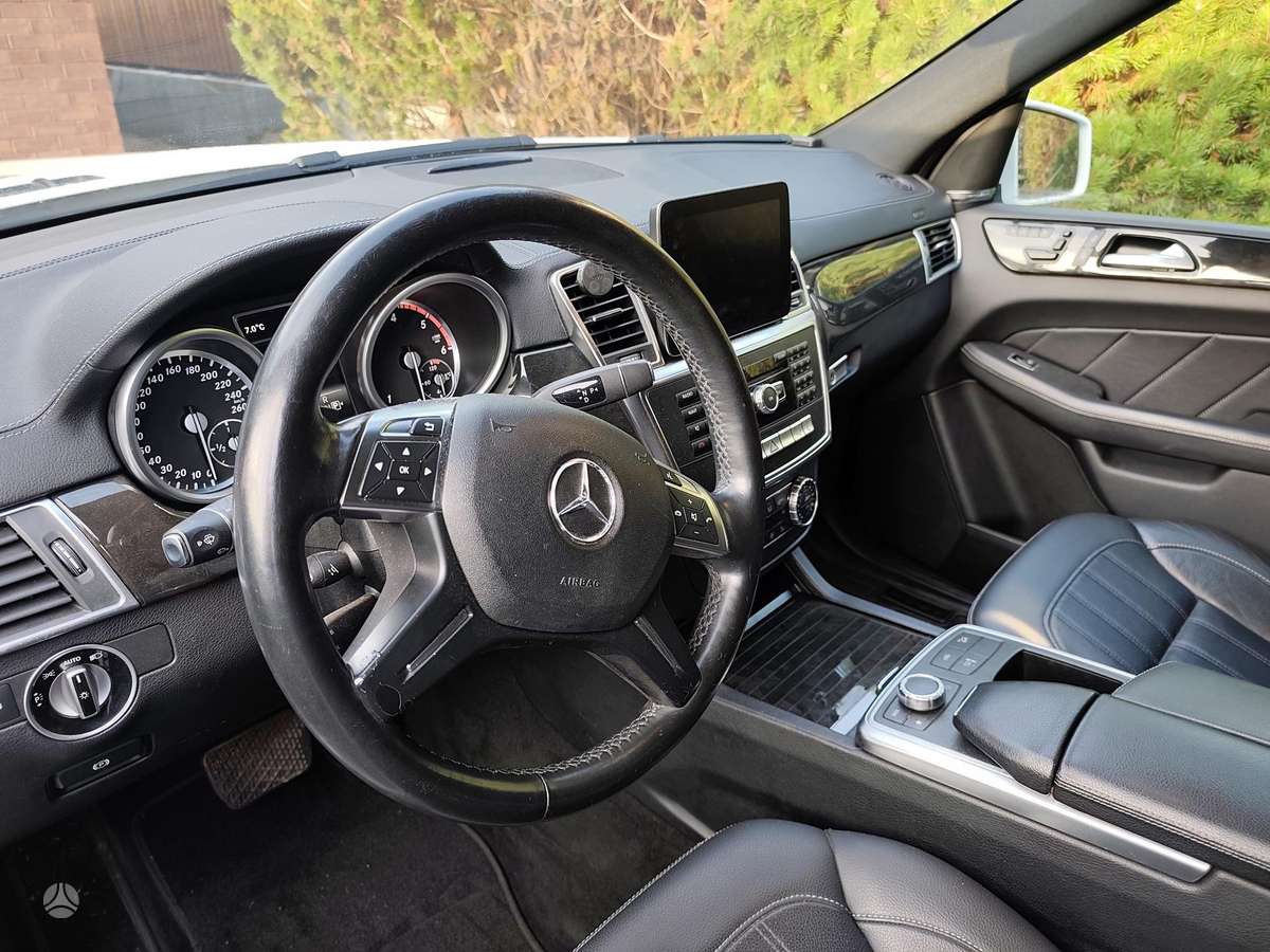 Mercedes-Benz GL350