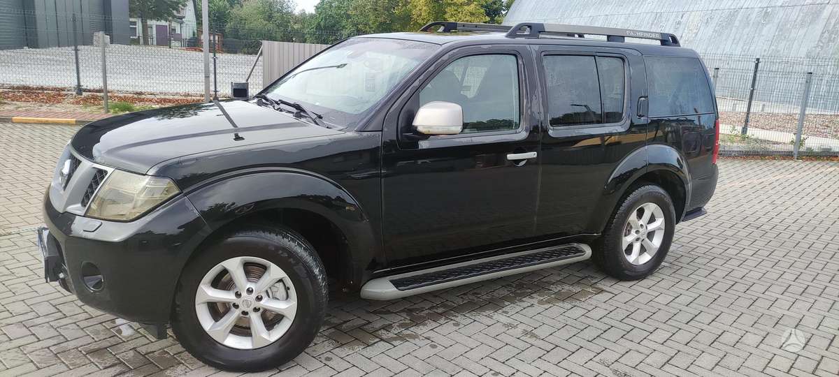 Nissan Pathfinder