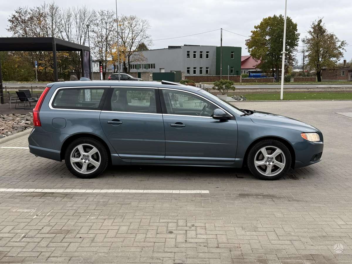 Volvo V70, 2.4 l., Универсал