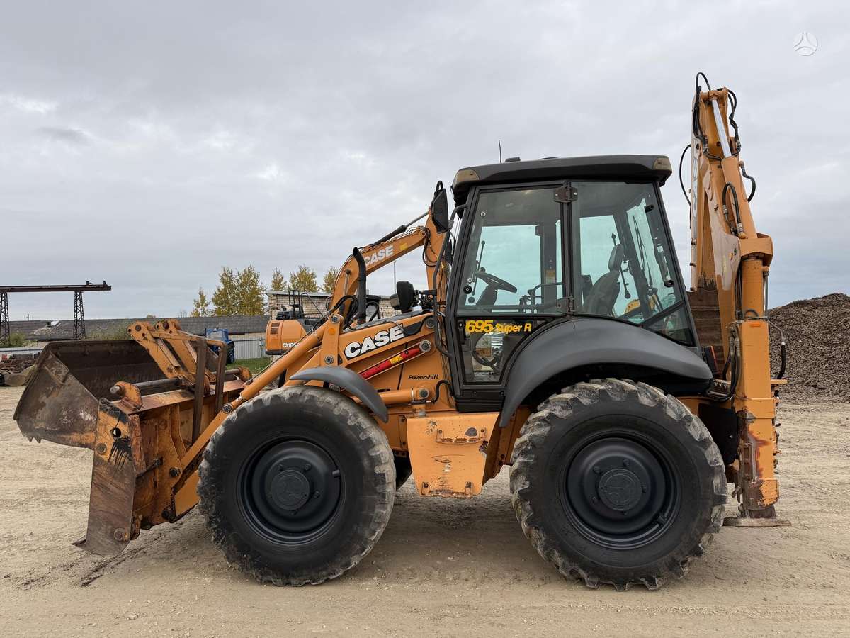 Case 695 SR-4PS, экскаваторные погрузчики