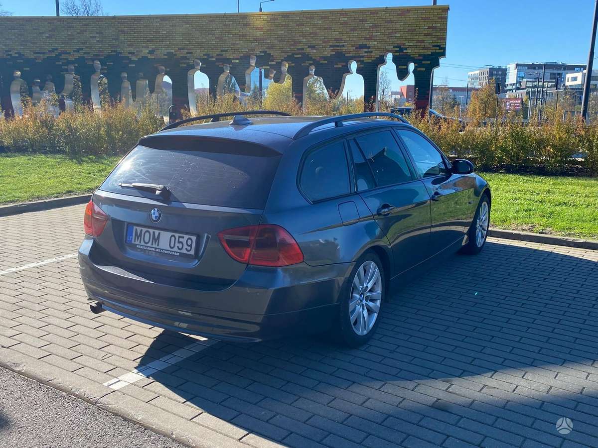 BMW 320, 2.0 l., universalas
