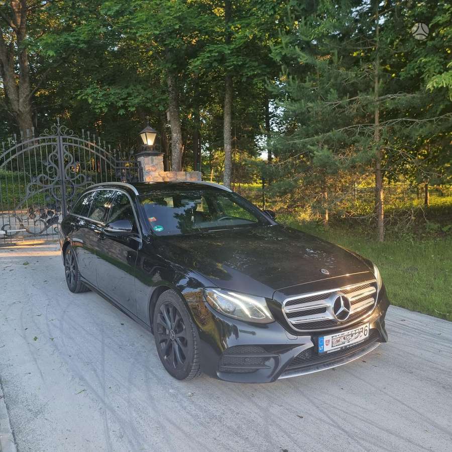 Mercedes-Benz E350