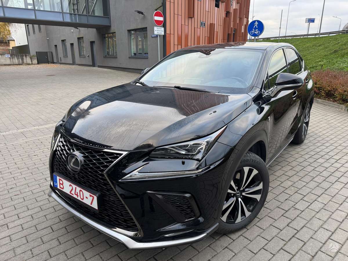 Lexus NX 300h