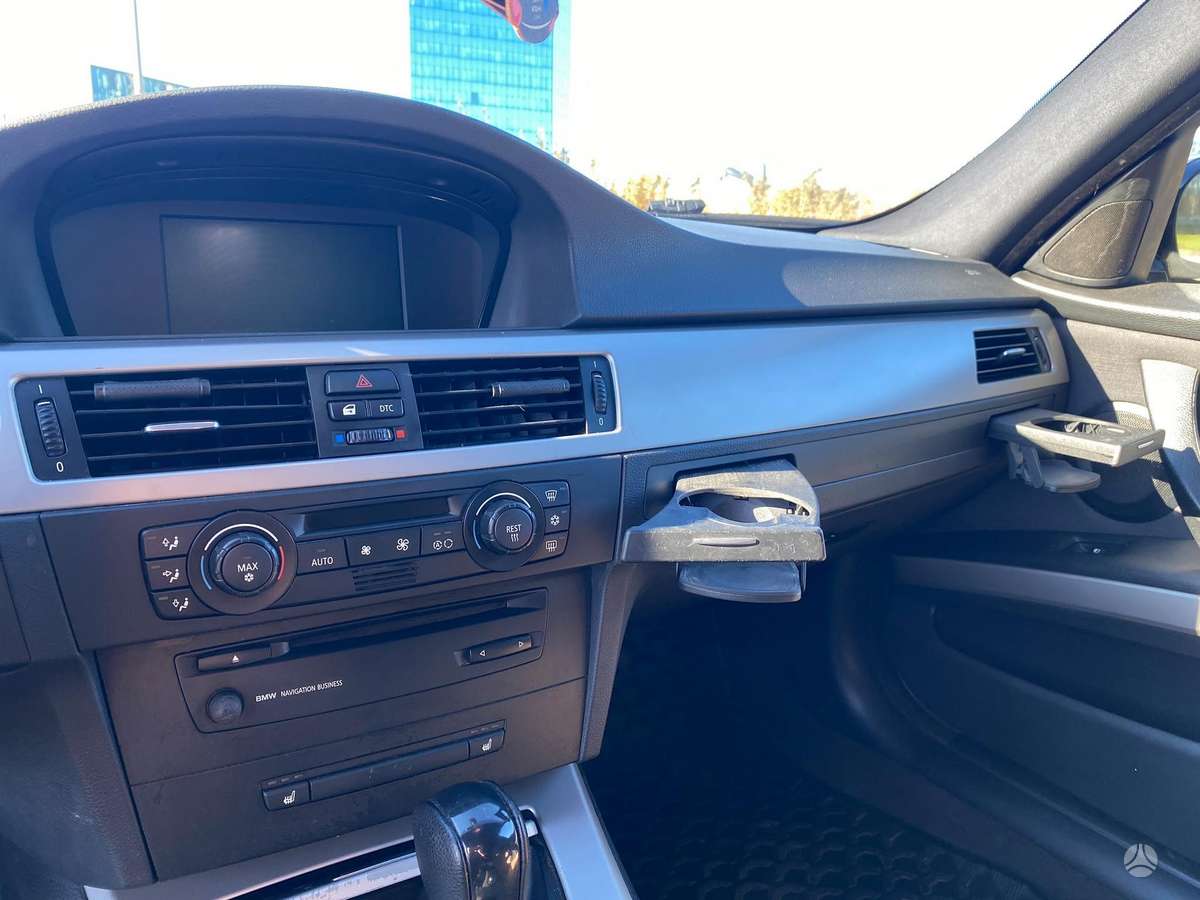 BMW 320, 2.0 l., universalas