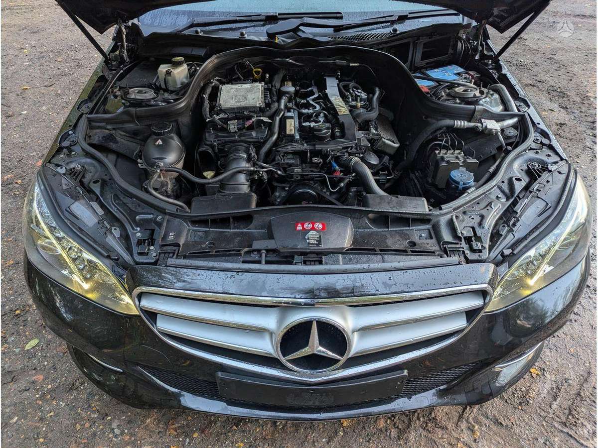 Mercedes-Benz E klasė engine