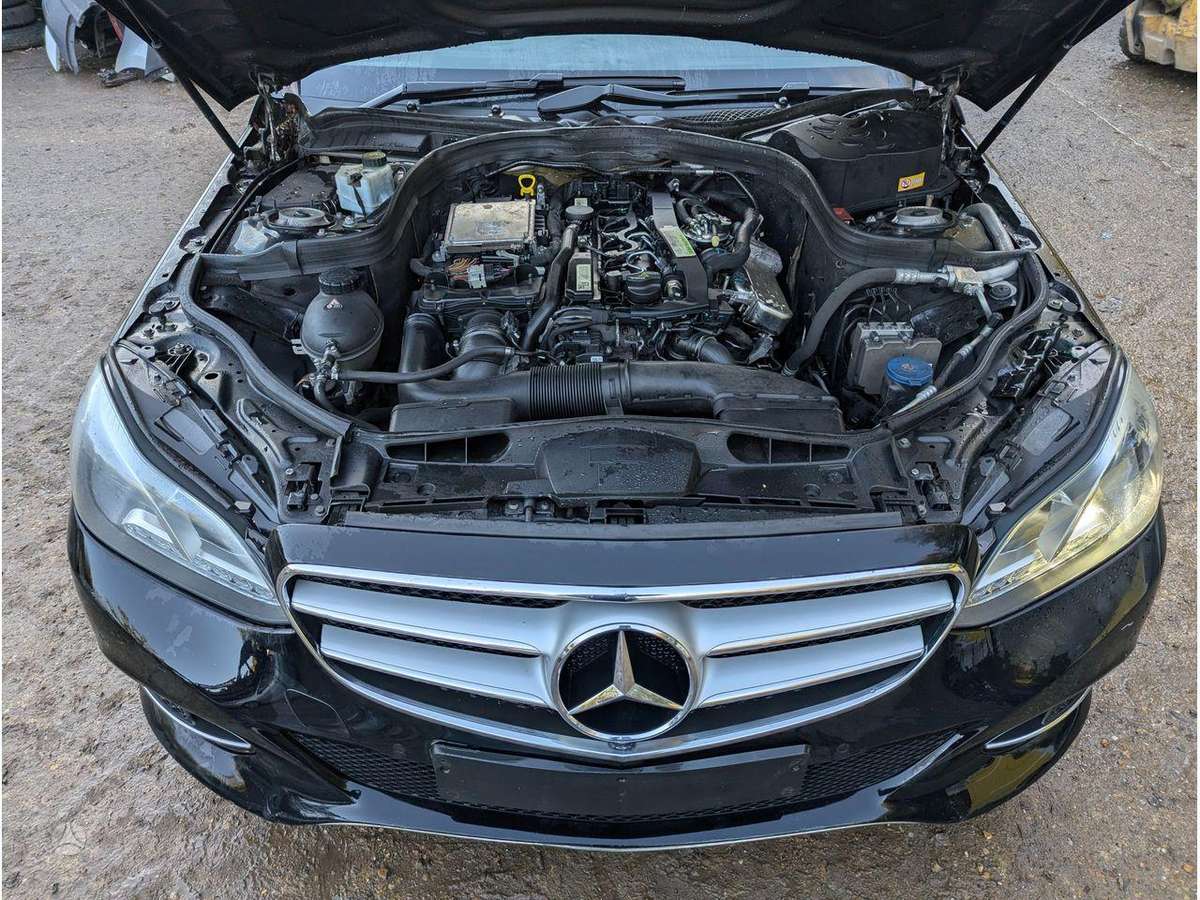 Mercedes-Benz E klasė engine