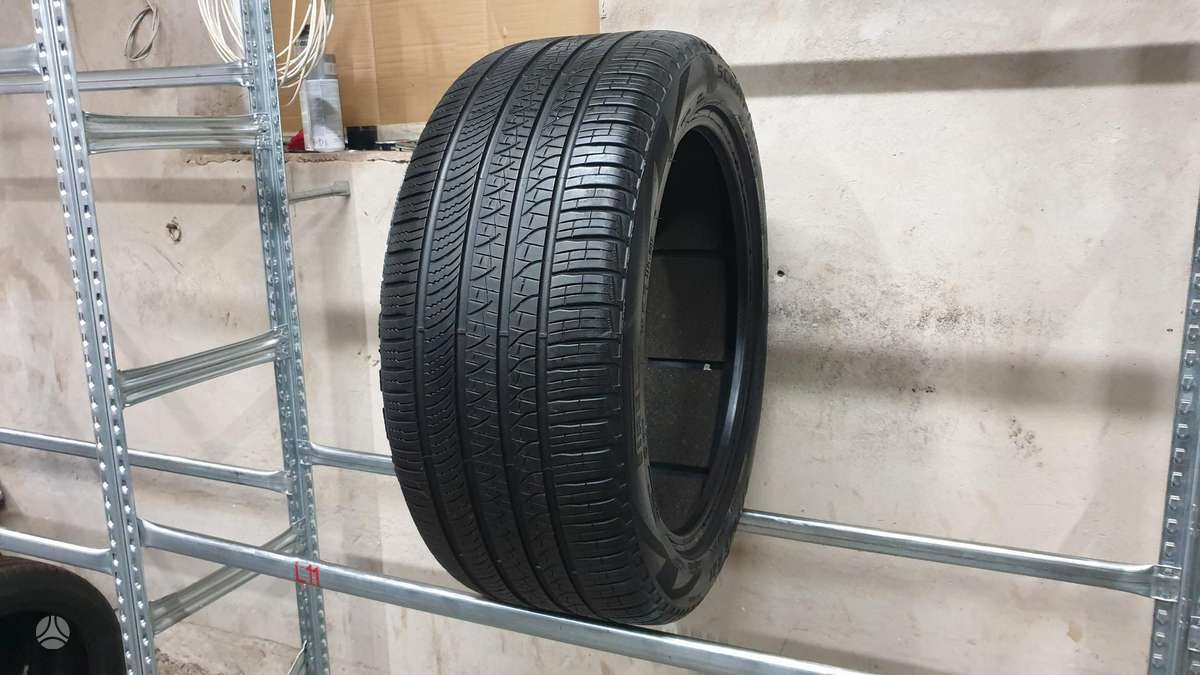 Pirelli Scorpion Zero, летние 275/45 R21