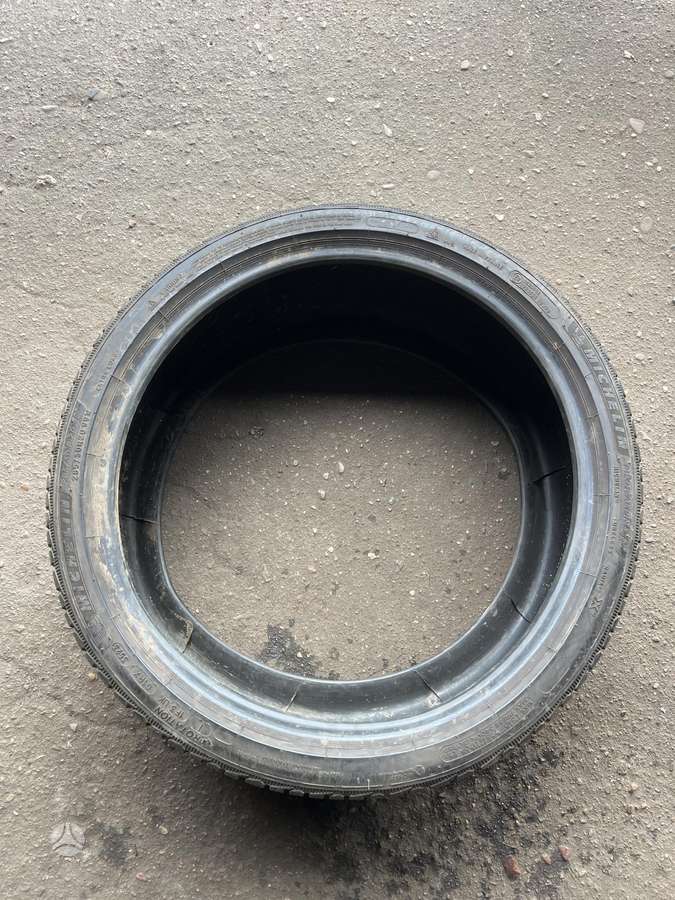 Michelin Pilot Alpin5, winter 285/30 R20