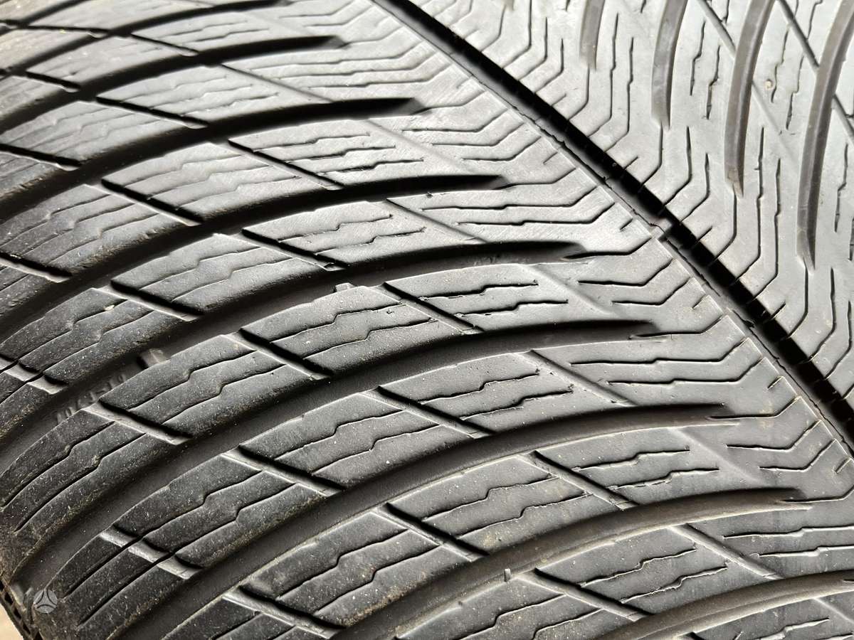 Michelin Pilot Alpin5, winter 285/30 R20