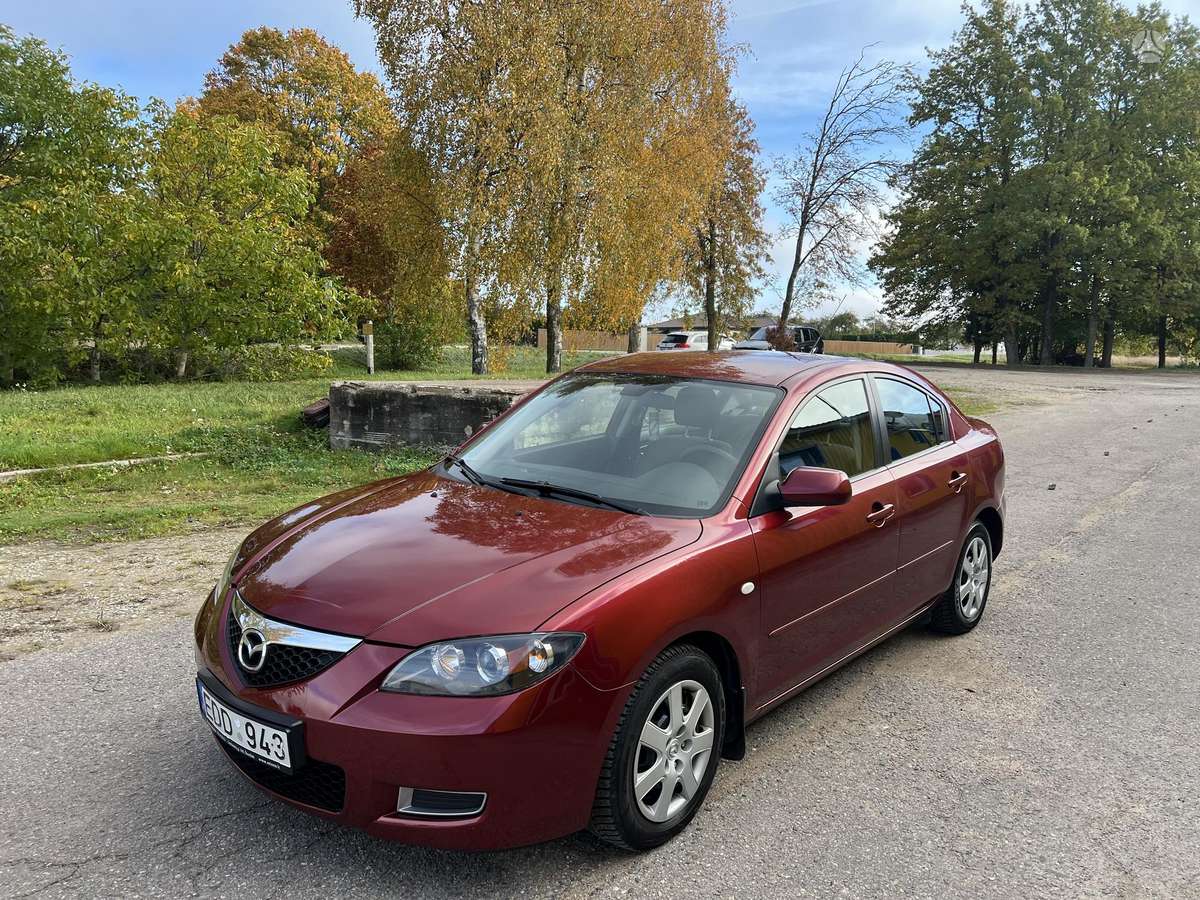 Mazda 3, 1.6 l., Седан