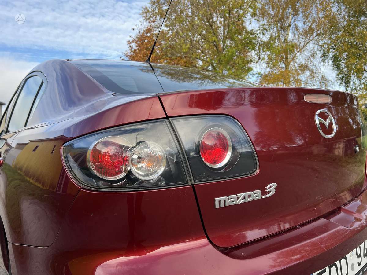 Mazda 3, 1.6 l., Седан