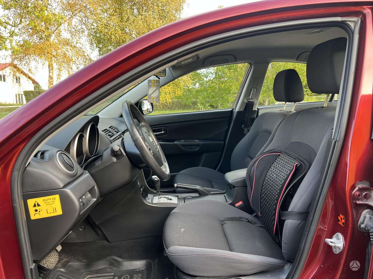 Mazda 3, 1.6 l., Седан