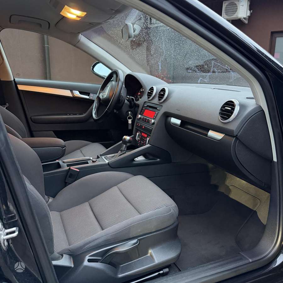 Audi A3, 2.0 l., Хэтчбек