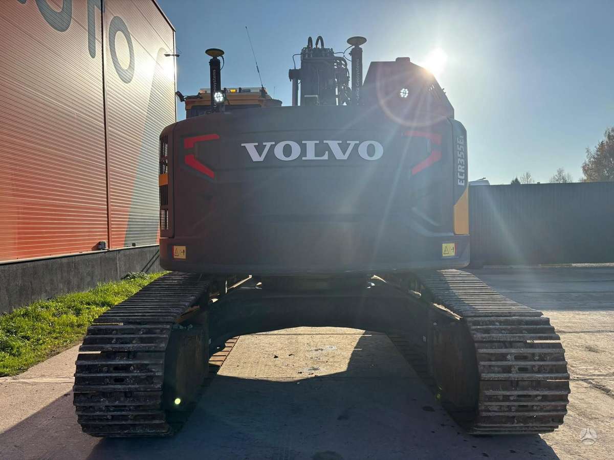 Volvo ECR 355 EL, excavator