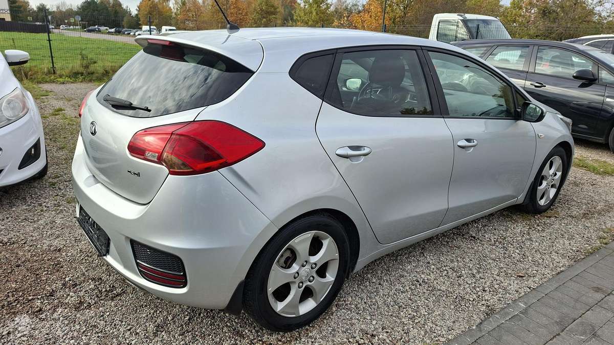 Kia Ceed, 1.4 l., Хэтчбек