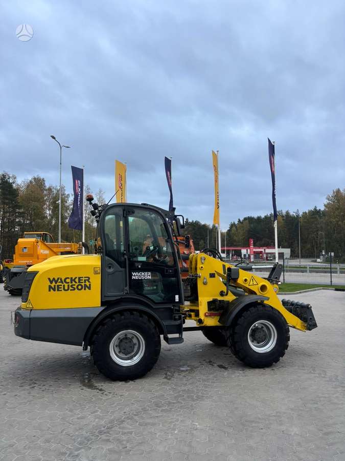 Wacker WL70, frontaliniai krautuvai