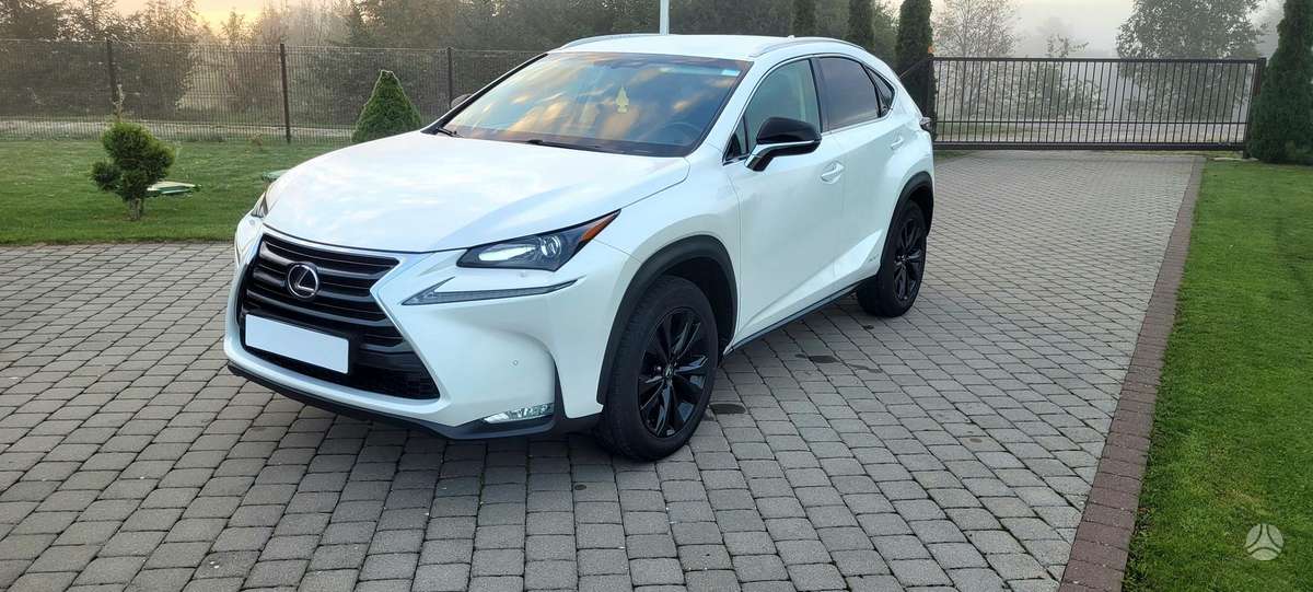 Lexus NX 300h