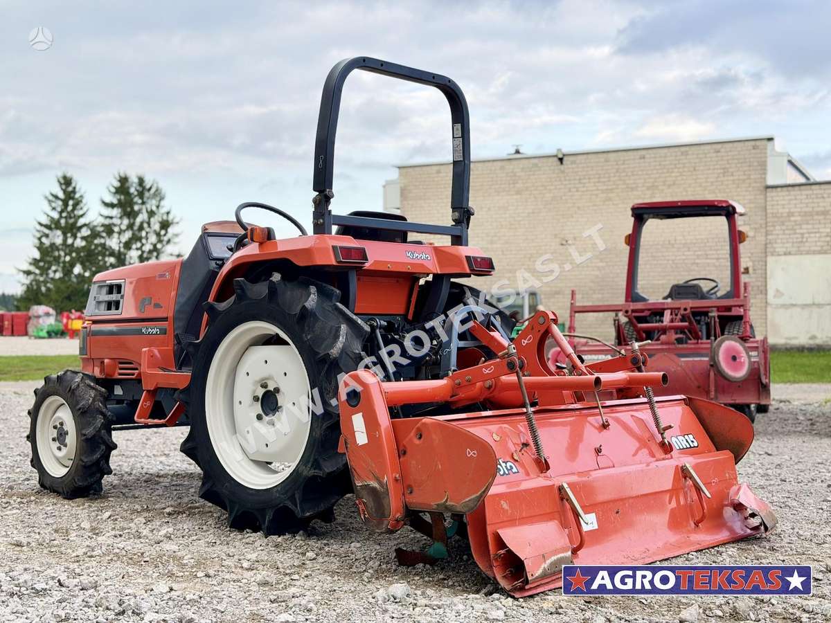 Kubota GT3, тракторы